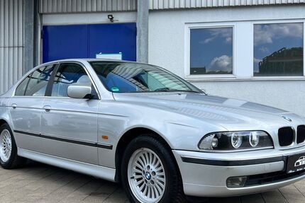 BMW 523 148.000 km 5.990 &euro; Lichtenstein Unterhausen 72805