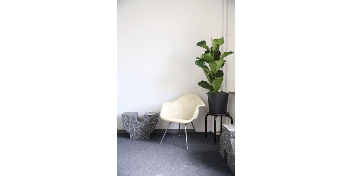 Gewerbeobjekt Stuttgart Süd - 800&euro; | Angebot:25771803