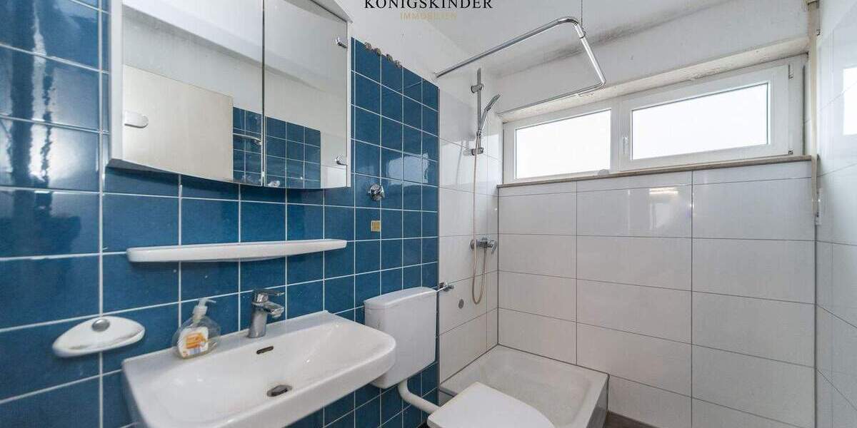 Mehrfamilienhaus, Wohnhaus Stuttgart Vaihingen Dürrlewang - 6 Zimmer, 149 m&sup2;, 830.000&euro; | Angebot:25680007