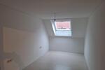 Dachgeschoßwohnung Stuttgart Vaihingen - 2 Zimmer, 65 m&sup2;, 900&euro; | Angebot:25923483