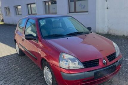 Renault Clio 64.200 km 3.499 &euro; Horb 72160