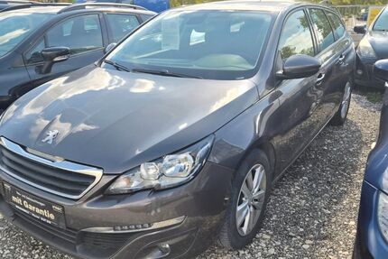 Peugeot 308 115.000 km 4.790 &euro; Reutlingen 72766