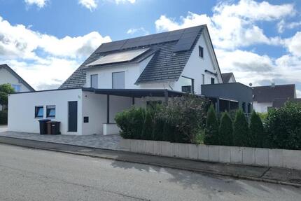 Wohnung Eutingen im Gäu - 2.5 Zimmer, 80 m&sup2;, 1.000&euro; | Angebot:25855202