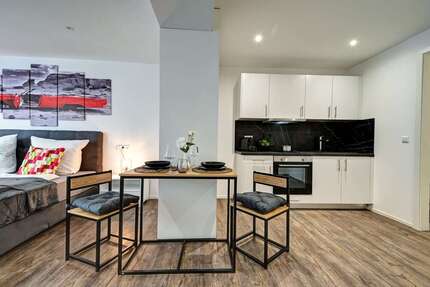 Wohnung Reutlingen - 1 Zimmer, 23 m&sup2;, 880&euro; | Angebot:27226068