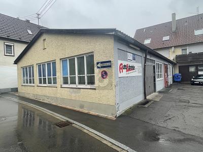 IDEALE KOMBINATION AUS ARBEIT & LEBEN - Wohn- & Geschäftshaus Bad Urach | Angebot:27132775