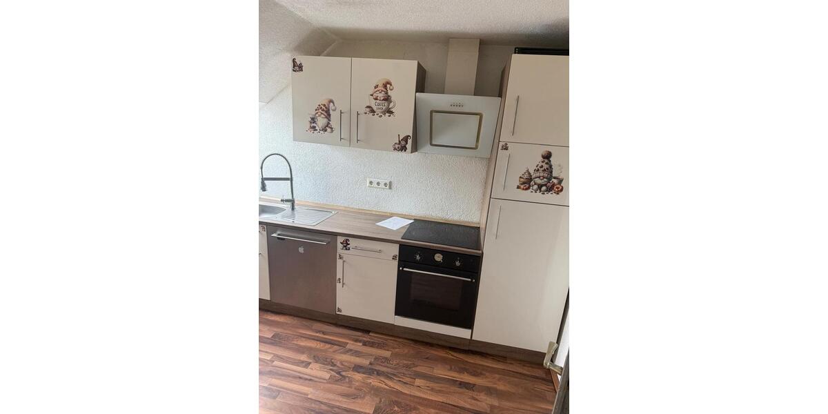 Dachgeschoßwohnung Burladingen - 5 Zimmer, 95 m&sup2;, 700&euro; | Angebot:25173359