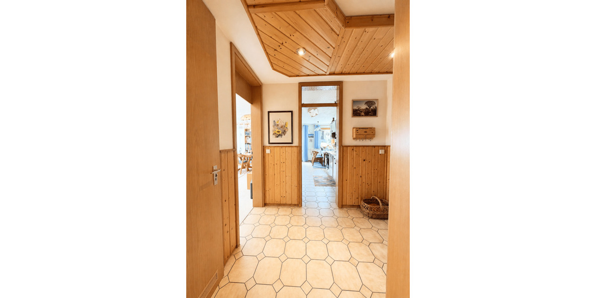 Etagenwohnung Böblingen Dagersheim - 4 Zimmer, 104 m&sup2;, 395.000&euro; | Angebot:26554992