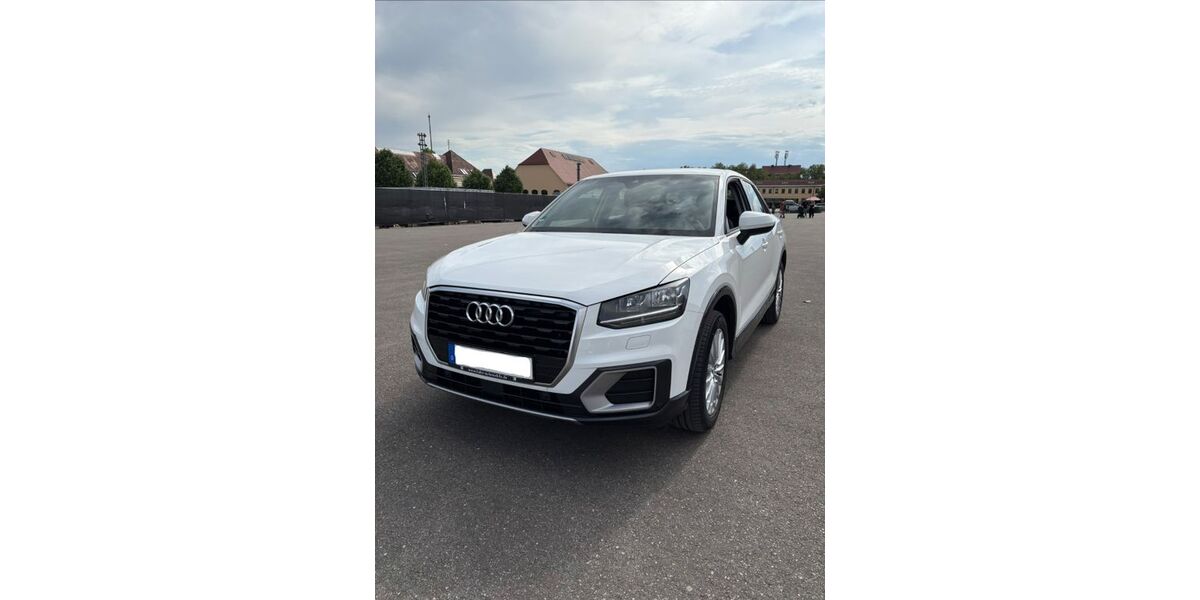 Audi Q2 110.000 km 16.400 &euro; Stuttgart 70376