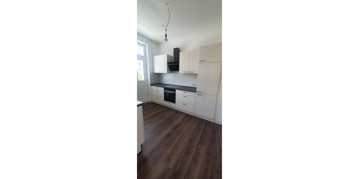 Etagenwohnung Sindelfingen Sindelfingen (Stadt) - 4 Zimmer, 110 m&sup2;, 1.150&euro; | Angebot:25960828