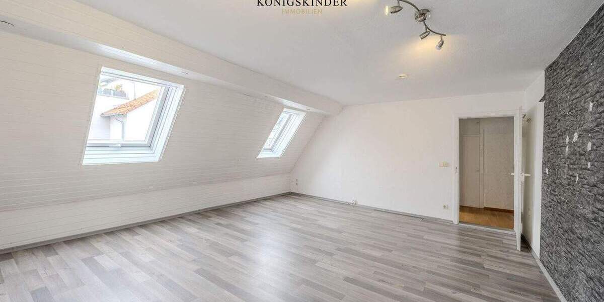 Mehrfamilienhaus, Wohnhaus Weil im Schönbuch - 7 Zimmer, 201 m&sup2;, 569.000&euro; | Angebot:25896512