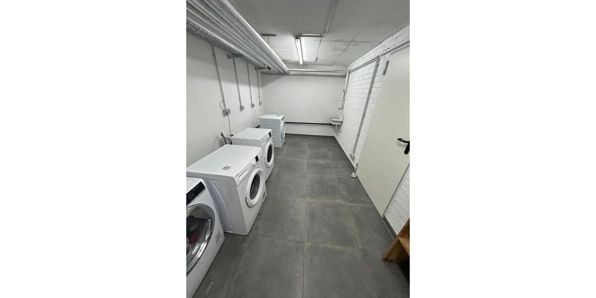 Etagenwohnung Stuttgart Stuttgart-Süd - 1 Zimmer, 15 m&sup2;, 640&euro; | Angebot:26386637