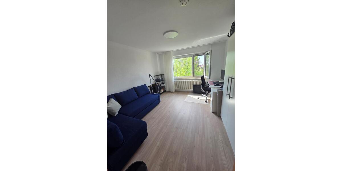 Etagenwohnung Sindelfingen Darmsheim - 3 Zimmer, 84 m&sup2;, 1.400&euro; | Angebot:26453474