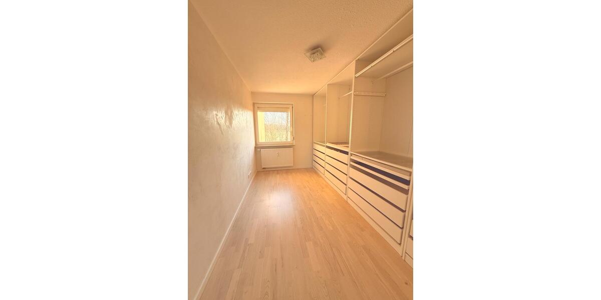 Etagenwohnung Gomaringen - 3 Zimmer, 75 m&sup2;, 279.000&euro; | Angebot:24748112