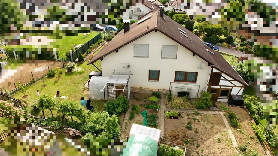 Einfamilienhaus Rottenburg am Neckar - 11 Zimmer, 174 m&sup2;, 798.000&euro; | Angebot:27217124