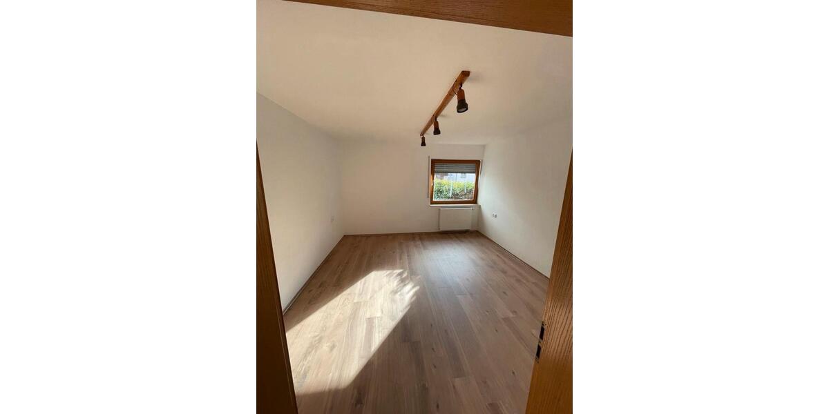 Erdgeschoßwohnung Horb am Neckar - 3 Zimmer, 96 m&sup2;, 239.900&euro; | Angebot:25332325