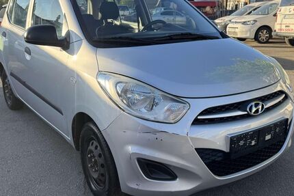 Hyundai i10 200.000 km 1.699 &euro; Stuttgart 70469