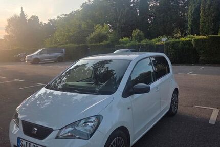 Seat Mii 97.000 km 5.800 &euro; Stuttgart 70372