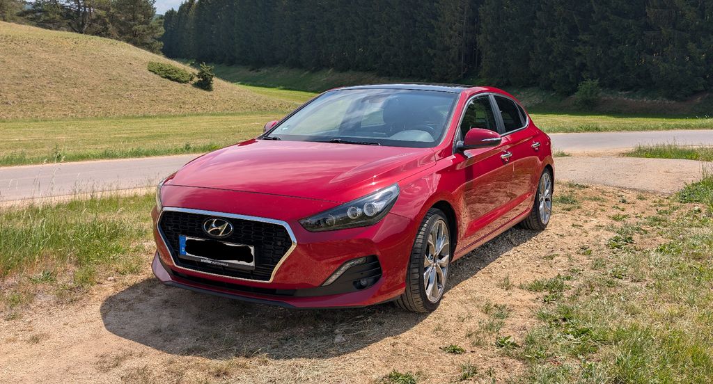 Hyundai i30 68.000 km 14.999 &euro; Trochtelfingen 72818