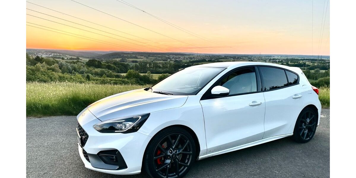 Ford Focus 99.400 km 20.300 &euro; Gomaringen 72810