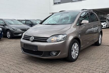 VW Golf 77.759 km 9.995 &euro; Stuttgart 70597