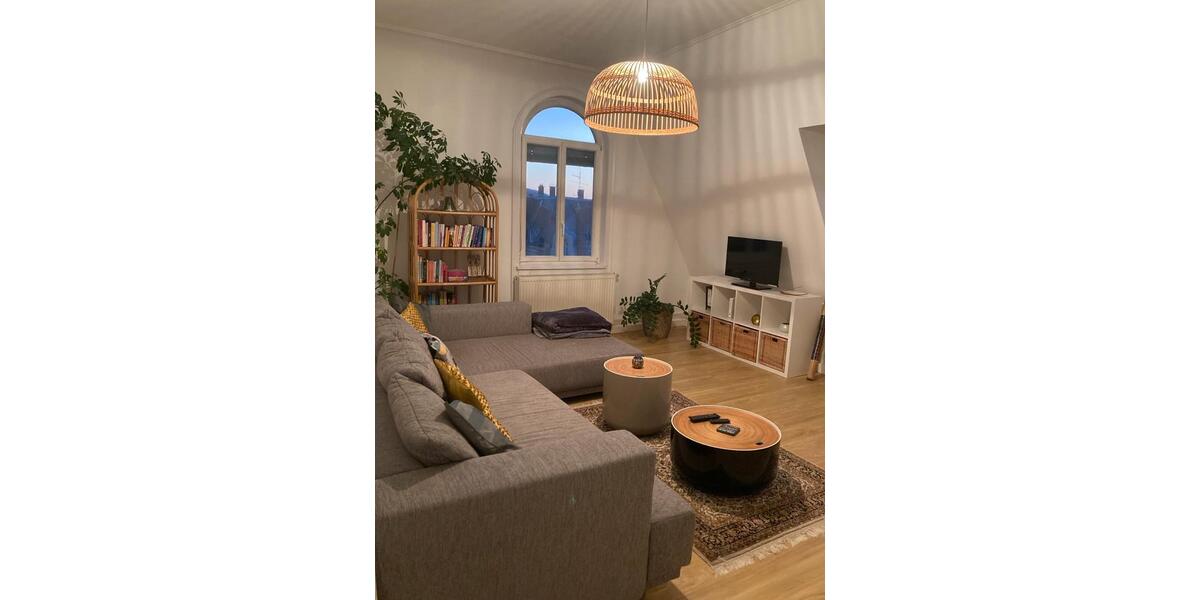 Dachgeschoßwohnung Stuttgart Lehen - 3 Zimmer, 84 m&sup2;, 1.450&euro; | Angebot:25806194