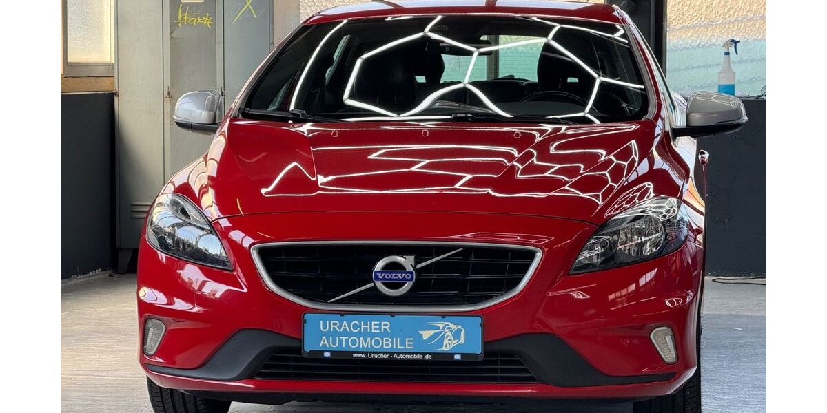 Volvo V40 149.000 km 11.390 &euro; Reutlingen 72762