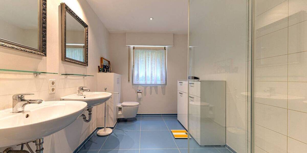 Mehrfamilienhaus, Wohnhaus Aidlingen Deufringen - 9 Zimmer, 314 m&sup2;, 848.000&euro; | Angebot:25694966