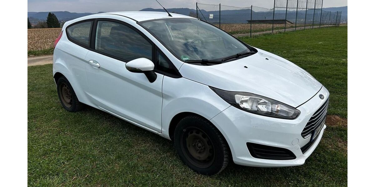Ford Fiesta 266.000 km 800 &euro; Gomaringen 72810