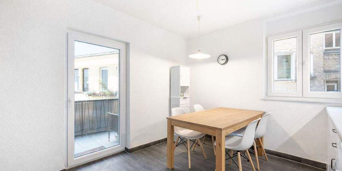 Etagenwohnung Stuttgart West - 2 Zimmer, 61 m&sup2;, 245.000&euro; | Angebot:25737262