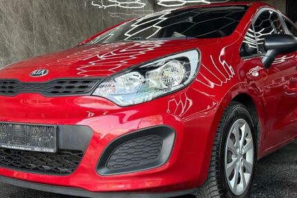 Kia Rio 138.000 km 3.490 &euro; Reutlingen 72762