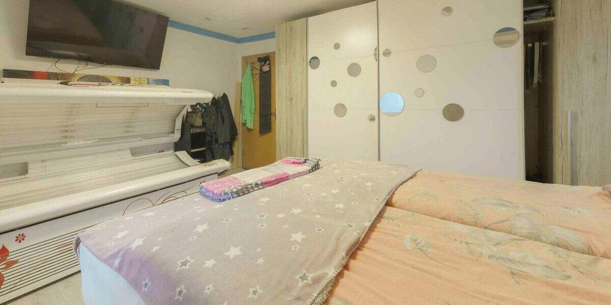 Mehrfamilienhaus, Wohnhaus Pfullingen - 1 Zimmer, 238 m&sup2;, 799.000&euro; | Angebot:25679500