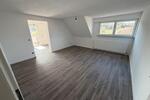Dachgeschoßwohnung Aidlingen - 3.5 Zimmer, 85 m&sup2;, 1.300&euro; | Angebot:25547177