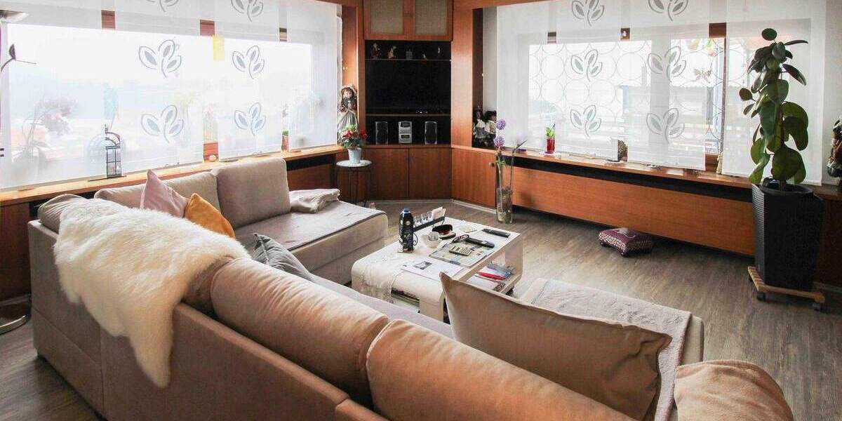 Einfamilienhaus Bad Urach Sirchingen - 4 Zimmer, 295.000&euro; | Angebot:25706489