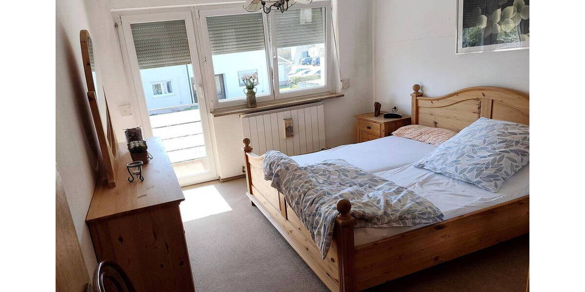 Reihenmittelhaus Reutlingen Ohmenhausen - 5 Zimmer, 130 m&sup2;, 389.000&euro; | Angebot:26200105