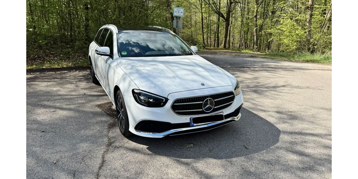 Mercedes-Benz E 200 32.000 km 32.500 &euro; Böblingen 71032