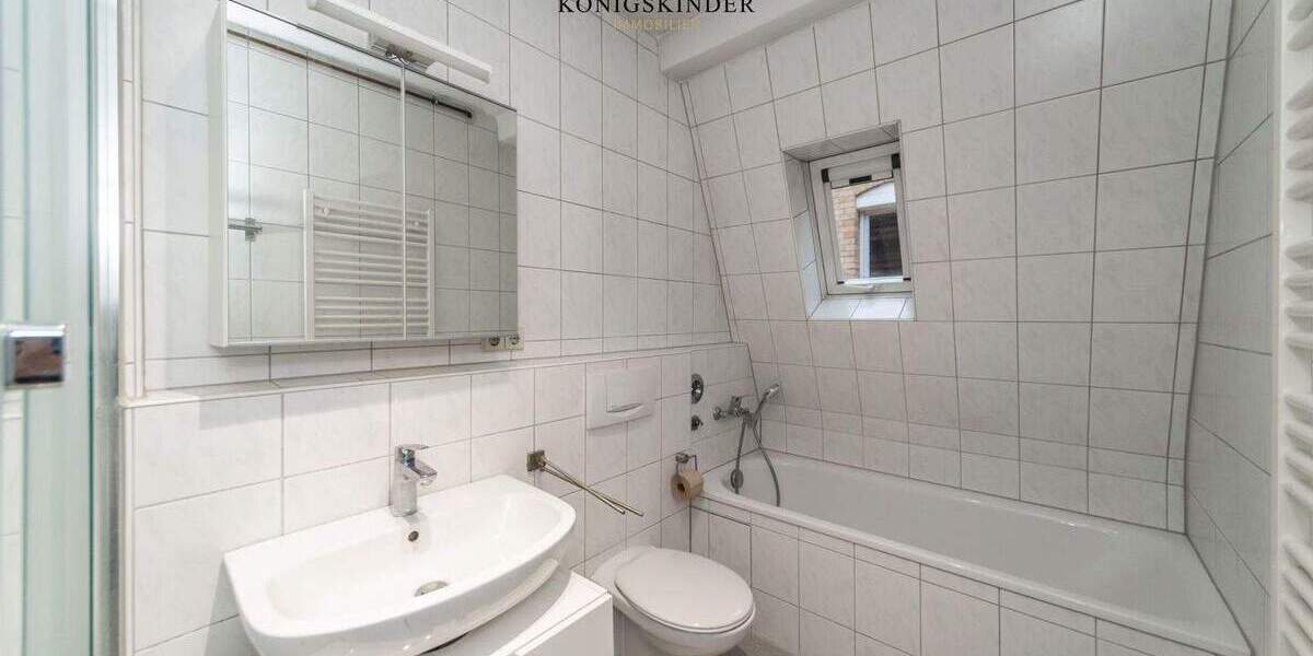 Etagenwohnung Stuttgart Mitte - 3 Zimmer, 82 m&sup2;, 399.000&euro; | Angebot:25731177