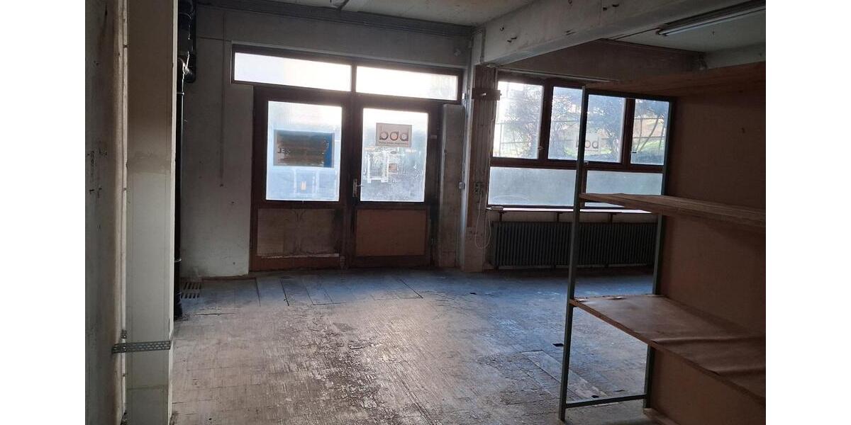 Gewerbeobjekt Reutlingen - 1.350&euro; | Angebot:25811409