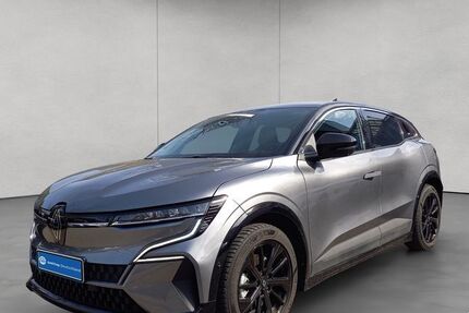 Renault Megane E-TECH 14.600 km 34.950 &euro; Stuttgart 70469