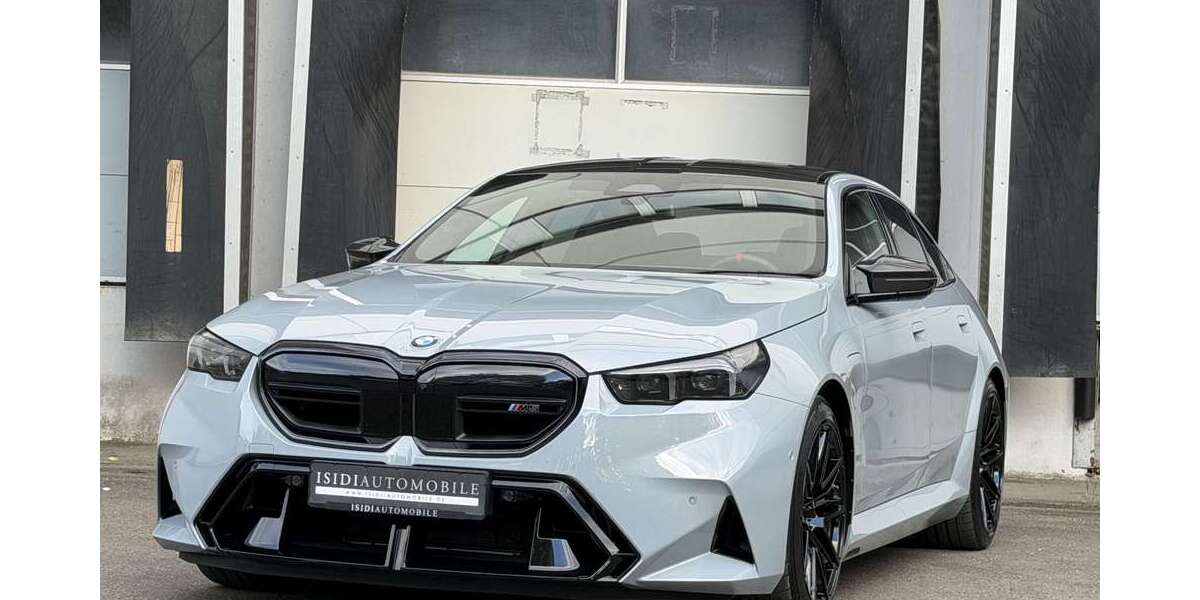 BMW M5 13.000 km 119.727 &euro; Reutlingen 72766