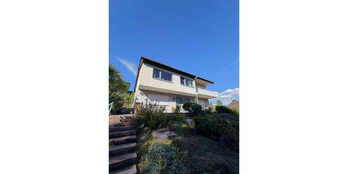 Einfamilienhaus Pfullingen - 6 Zimmer, 144 m&sup2;, 1.400&euro; | Angebot:27451873