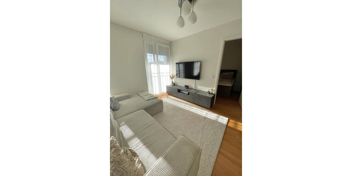 Etagenwohnung Stuttgart - 2.5 Zimmer, 59 m&sup2;, 1.332&euro; | Angebot:25924869