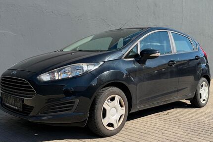 Ford Fiesta 256.353 km 2.890 &euro; Rottenburg am Neckar 72108