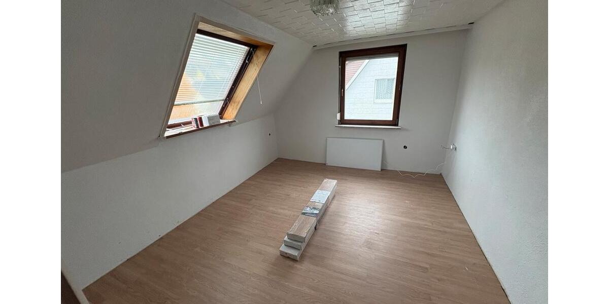 Doppelhaushälfte Burladingen - 4 Zimmer, 115 m&sup2;, 950&euro; | Angebot:25906380