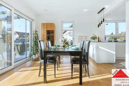 Haus Gäufelden - 6 Zimmer, 151 m&sup2;, 899.000&euro; | Angebot:24817818