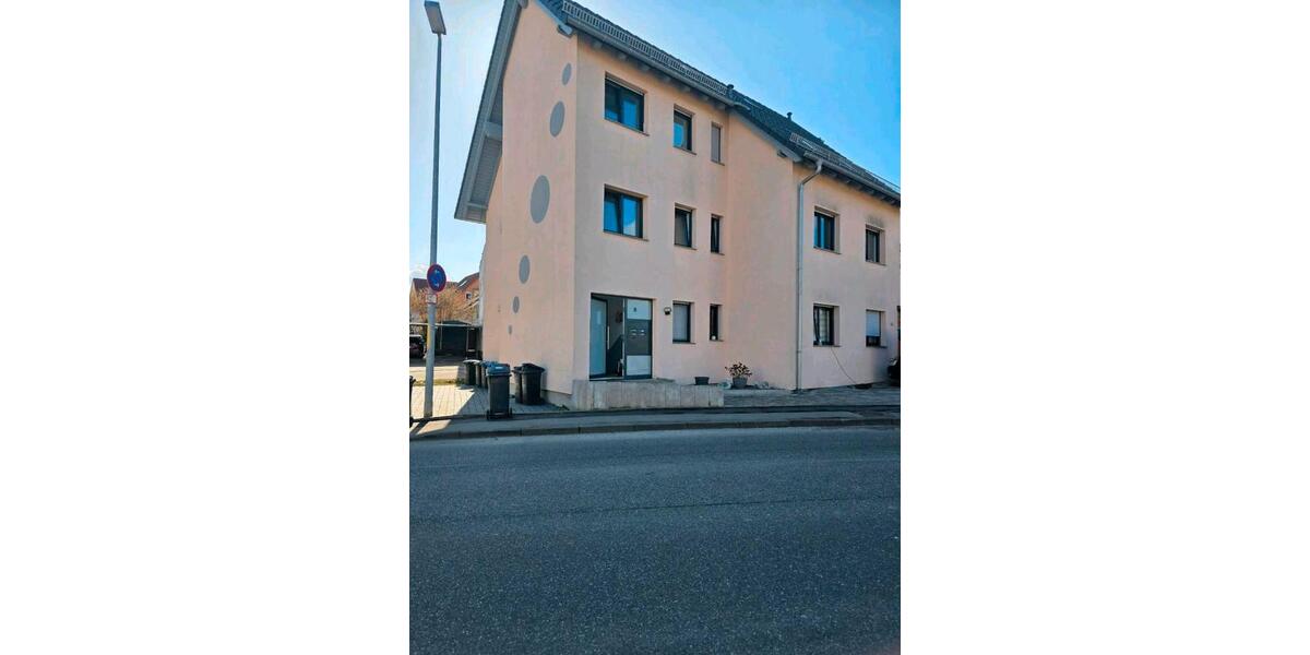 Etagenwohnung Herrenberg - 4 Zimmer, 86 m&sup2;, 330.000&euro; | Angebot:25334728