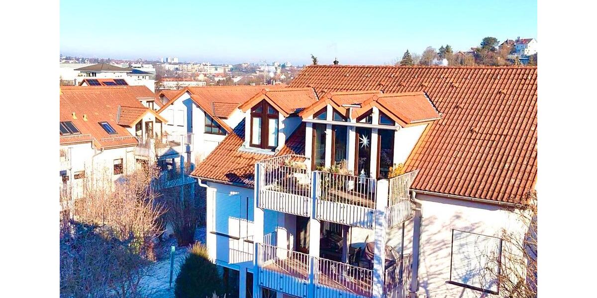 Dachgeschoßwohnung Reutlingen Reutlingen (Kernstadt) - 4.5 Zimmer, 86 m&sup2;, 320.000&euro; | Angebot:24314471