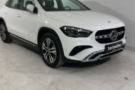 Mercedes-Benz GLA 200 11.995 km 34.460 &euro; Mössingen 72116