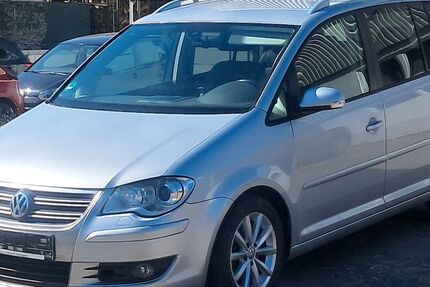 VW Touran 165.000 km 5.900 &euro; Lichtenstein-Unterhausen 72805