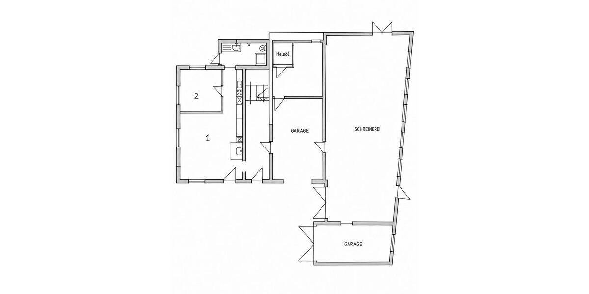 Mehrfamilienhaus, Wohnhaus Bad Urach - 9 Zimmer, 228 m&sup2;, 308.000&euro; | Angebot:27220362