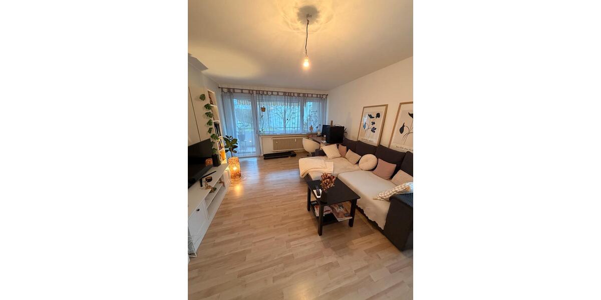 Hochparterre Sindelfingen Sindelfingen (Stadt) - 2 Zimmer, 65 m&sup2;, 1.100&euro; | Angebot:26024506